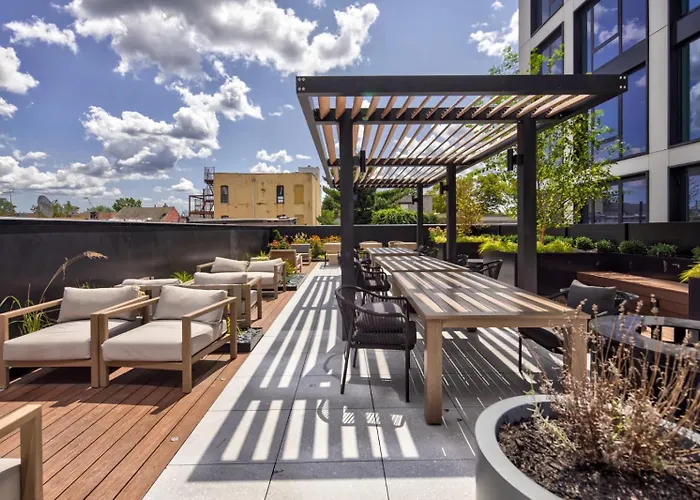 1 Bedroom Apt In Luxury Building New York