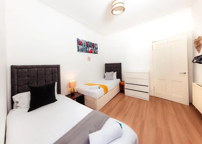 Lovely Central Apartment Edinburgh