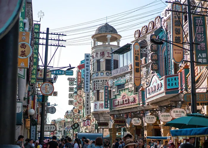 E-Dragon Hotel-500Meters To Beijingroad Stn-Grand Buddha Monastery-Sacred Heart Cathedral Kanton