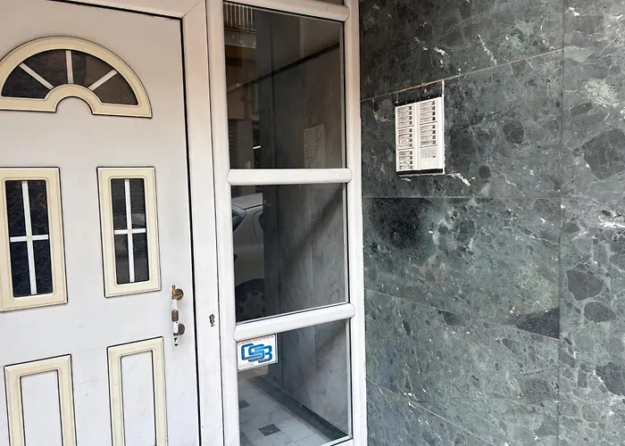Stylish & Bright 2Br In Central Thessaloniki - Walk Everywhere - Near Helexpo