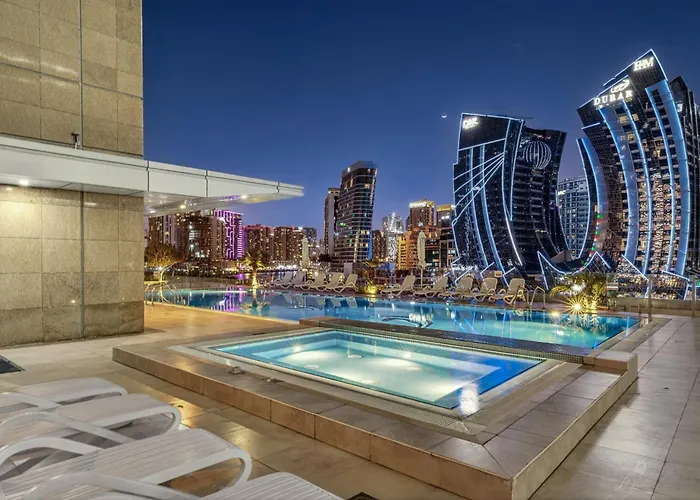 Modern 1Br Apartment - Burj Khalifa View - Pool & Terrace - Near Metro Dubai