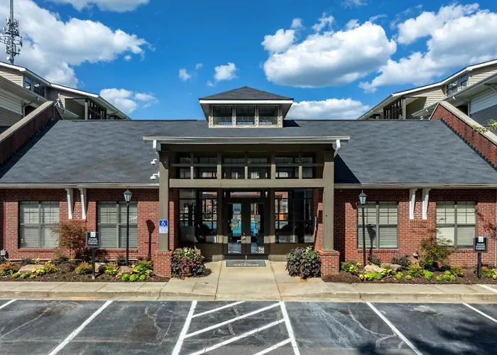 Landing Chic 2Bd Courtyard Gym Atlanta