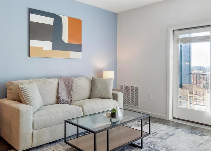 Landing Amazing 2Bd Pool Gym Colorado Springs