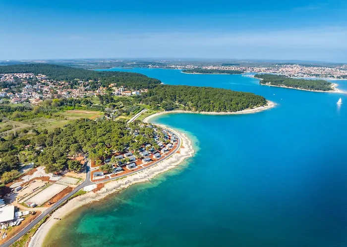 Arena Stupice Camping Homes Premantura