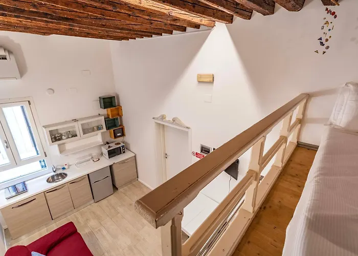 Ca Giardini Apartments In Biennale By Bricola Apartments Venedig