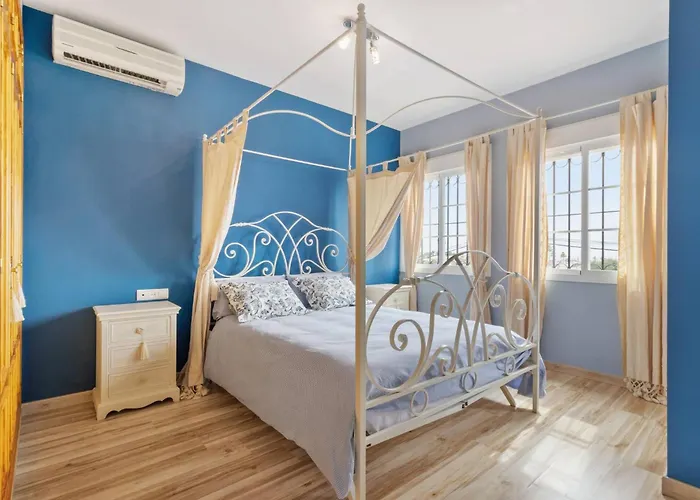 Villa Estilo Mediterranea Con Piscina, Jardin, Bbq Y Jacuzzi - Villa Bel Air Real Estepona