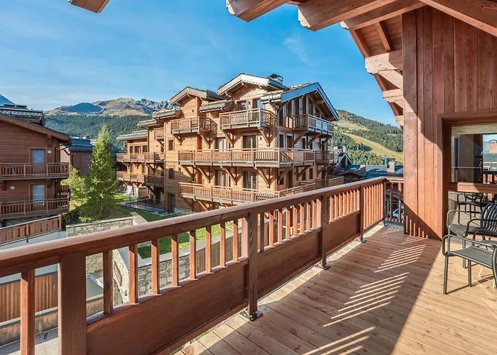 Chalet Mitoyen Exceptionnel A Courchevel 1650, 4 Chambres En Suite, Animaux Admis - Fr-1-563-137