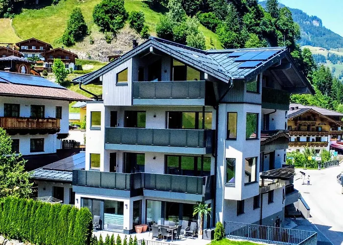Hotel Grauzone Großarl
