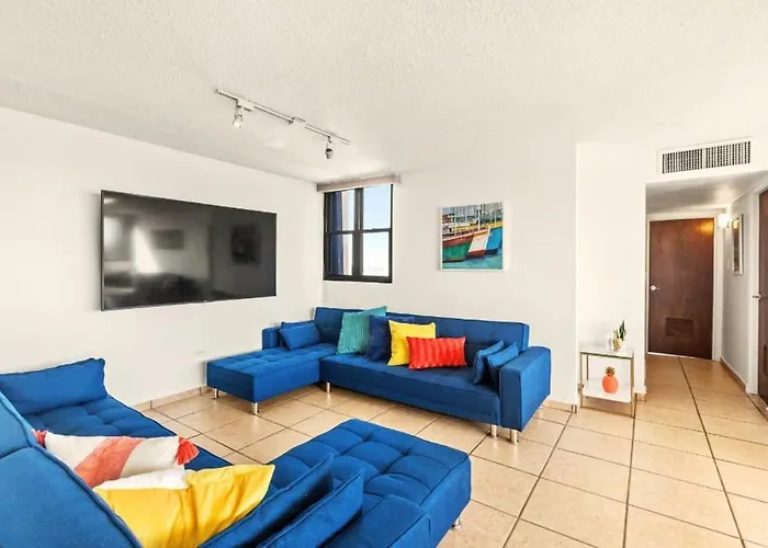 Waterside Flat With Garage And Easy Beach Access San Juan