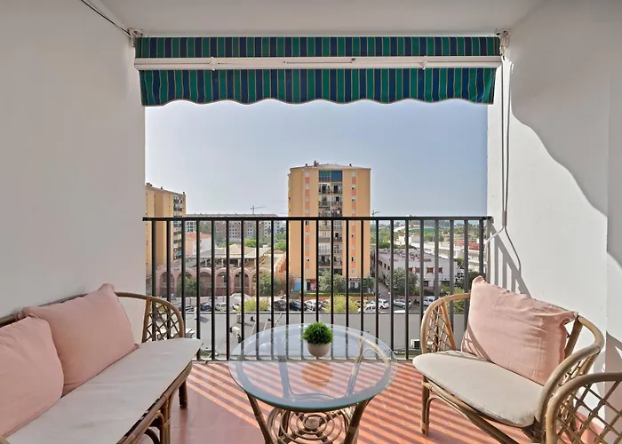 Apartamento En El Centro De San Pedro Alcantara - La Libertad 3 5 4 Marbella