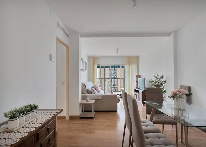 Apartamento En El Centro De San Pedro Alcantara - La Libertad 3 5 4 Marbella