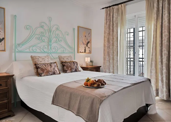 Apartamento En El Centro De San Pedro Con Parking - Del Valle 72 1 Marbella