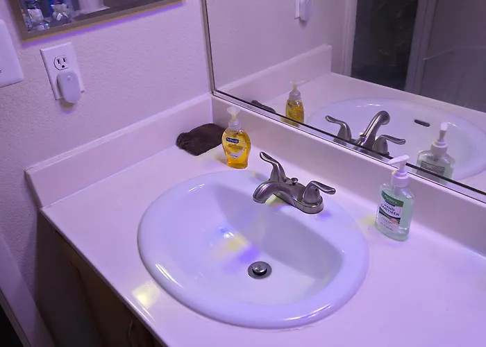 Furnished Room In Big Home Full Bed Las Vegas