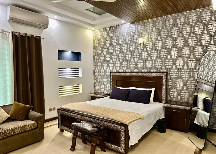 Spacious, Furnished Entire House 4-Bedrooms In Dha Lahore