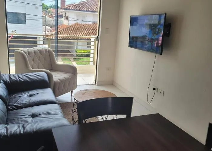 Apt A - Carmelitas 2 Bedrooms Asunción