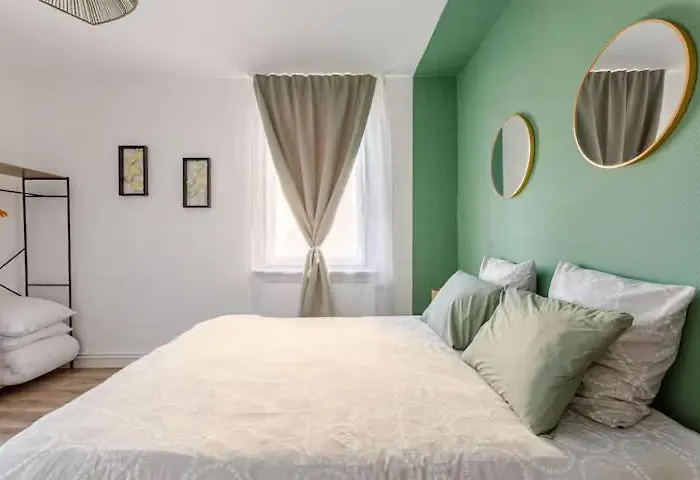 Ferienwohnung F3 Wabi-Sabi Straßburg