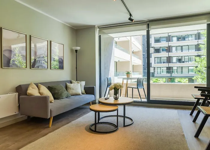 Urban Getaway Stylish 2Br Apartment In Providencia Santiago de Chile