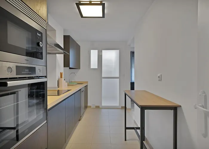 Tropical Chic Apartment In San Pedro Marbella - San Marino III