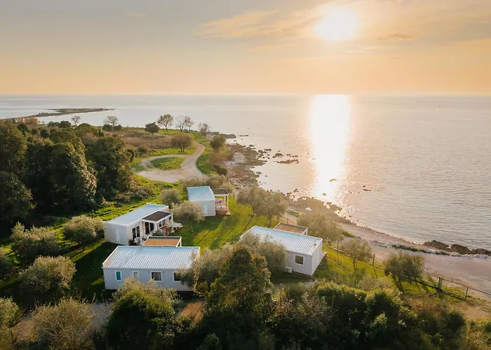 Mobile Homes Sunset Beach Zambratija 