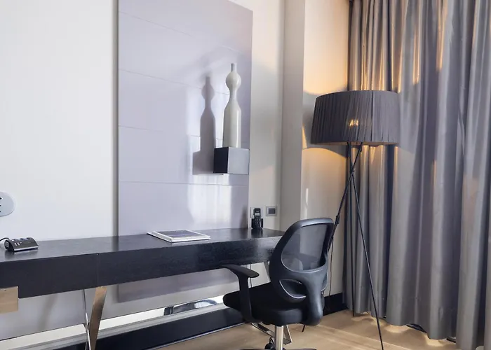 Hotel Wyndham Santiago Pettra