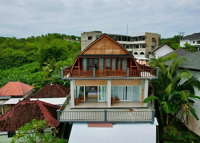 Prasi Sunrise Sea View Toyapakeh