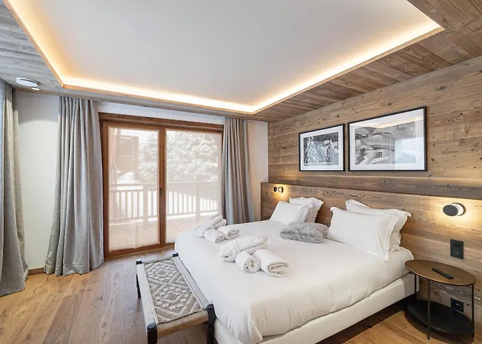 Chalet Spacieux A Courchevel Avec Piscine Et Sauna - Fr-1-568-27
