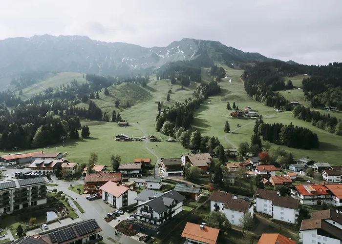 BergBuddies - Übernachtung inklusive kostenlosen Bergbahntickets und vielem mehr Bad Hindelang