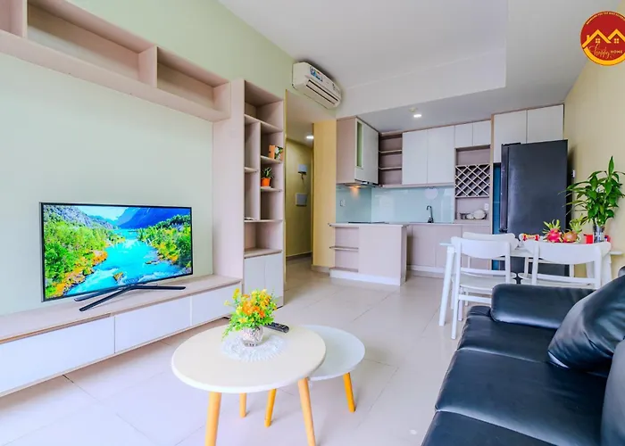 Apartment 2Br Near Tan Son Nhat Airport - Luxury Ho-Chi-Minh-Stadt