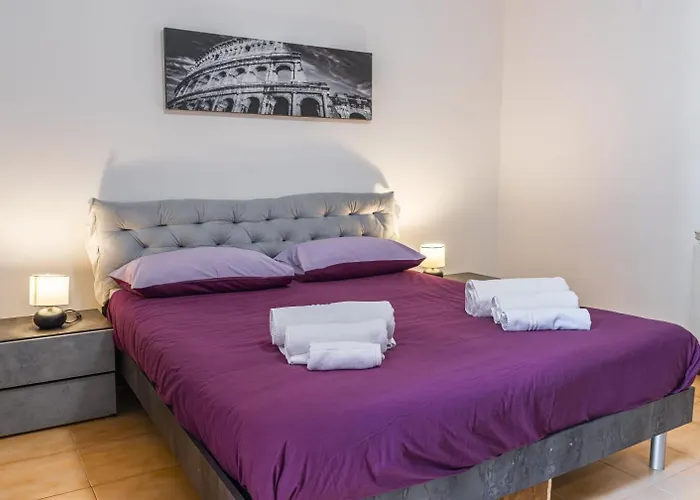 Ferienwohnung Cinecitta Family House Metro A - Private Parking Rom
