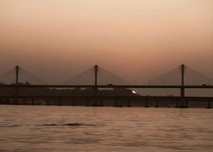 The Postcard On The Mandovi River, North Goa Jāmb