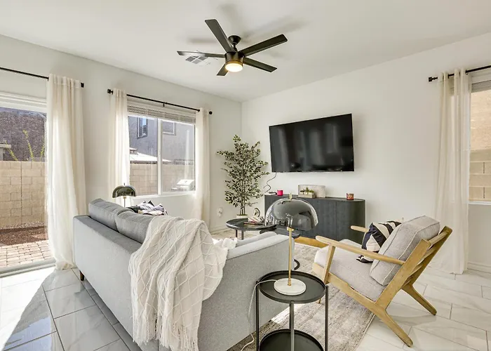 6 Mi To The Strip: Wfh-Friendly Las Vegas Retreat