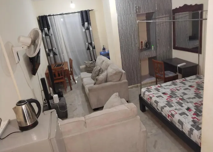 Mullah'S Port View & Cozy Studio Apartment Mombasa