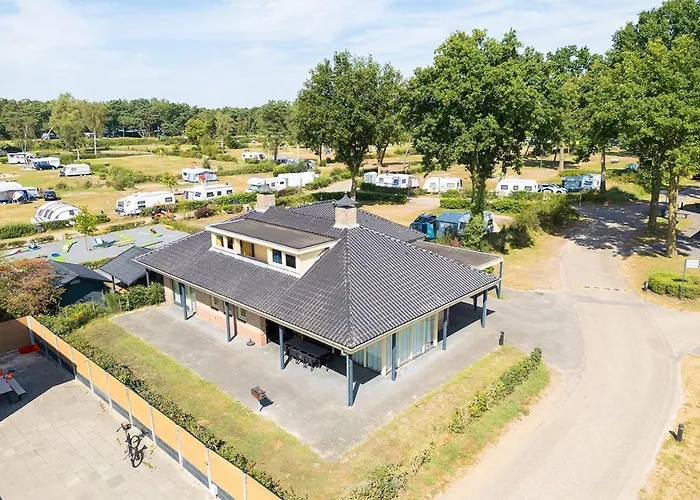Camping De Molenhof - Familiehuis 10P Reutum
