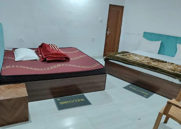 Ramesht Home Stay Varanasi