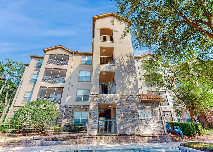 Champions Gate Condo Near Theme Parks With Pool, Hot Tub, Golf, Gym & Playground Kissimmee