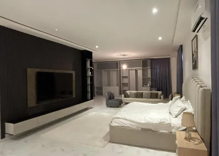 Mky Villa Prestige Ogbodjo Koo St Akkra