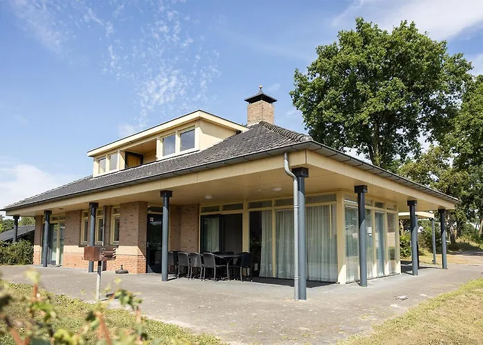 Camping De Molenhof - Familiehuis 10P Reutum