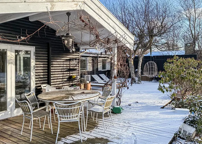 Awesome Home In Tisvildeleje With Wifi