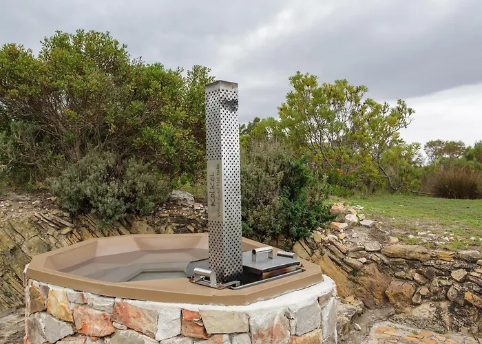 Lux 3Bdr Estate Near Hermanus Pool & Hot Tub
