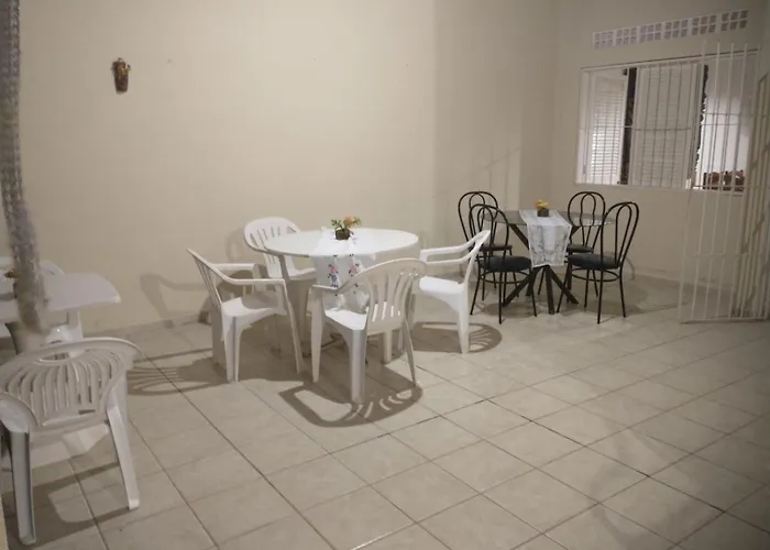 Casa Espacosa No Melhor Trecho De Praia Tamandaré
