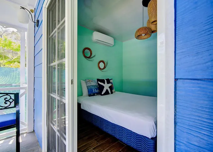 Villa Casa Caribe Azul - Playa Negra 2Br With Ac And Pool Puerto Viejo de Talamanca