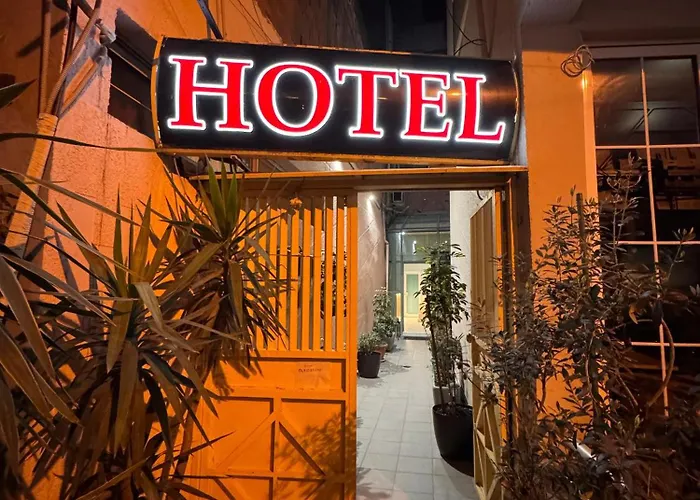 Hotel Studenti Tirana