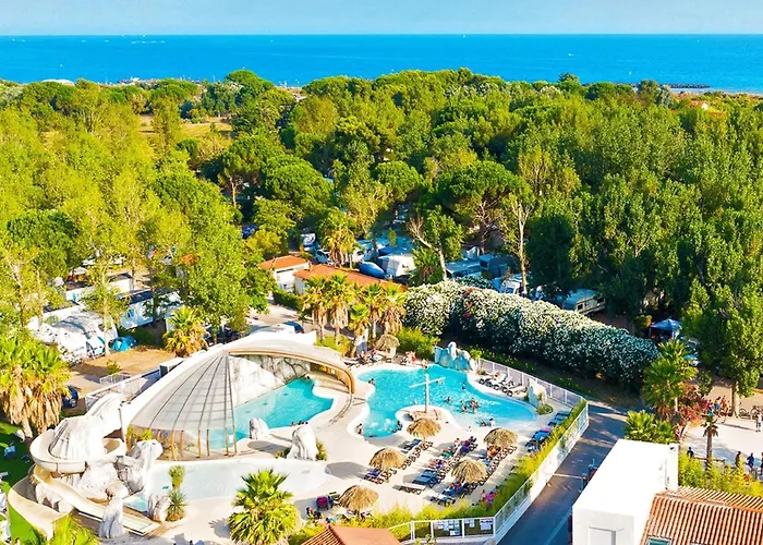 Magnificent Camping Cap Soleil 2 Bedrooms Le Grau-dʼAgde