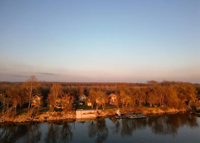 Villa Danube Retreat Belgrad