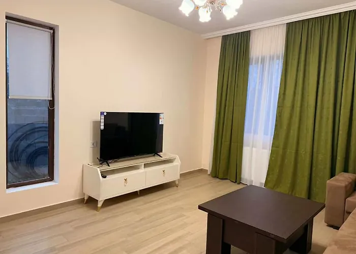 Villa Cozy House With Garden In Tbilisi