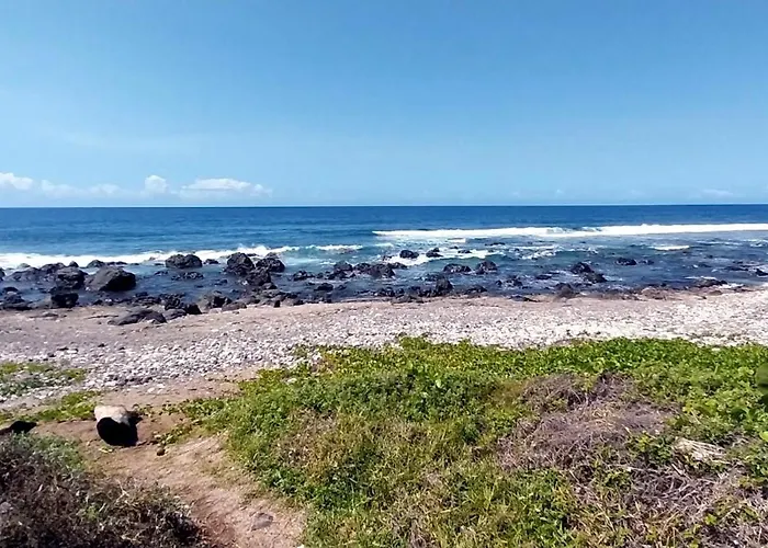 Les Raisins Marines Domaine Familial Avec Acces Direct Plage Saint Pierre
