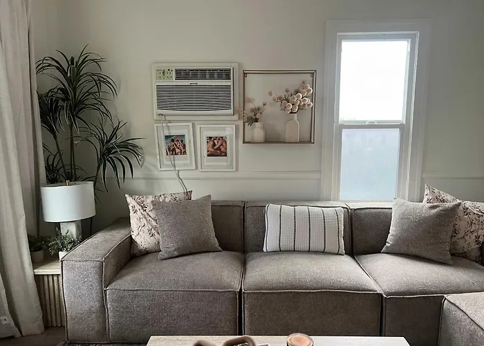 Charming West Hollywood Bungalow Near Dining And Nightlife Los Angeles