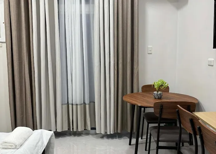 Chic Cebu Staycation - Studio Balcony Mivela T2