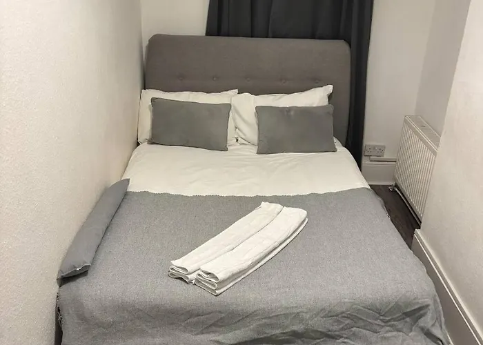 Ferienwohnung Brent Park Avenues London