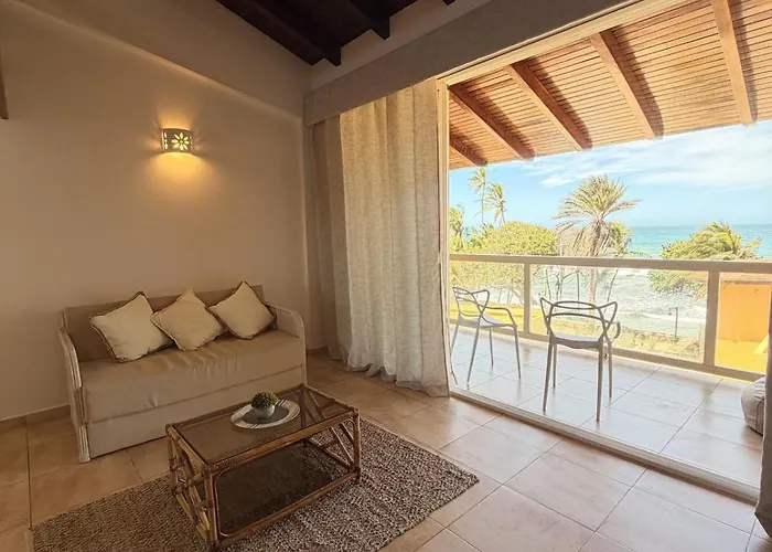 Casa Almar, Acogedor Apartamento Frente A Playa El Agua La Mira